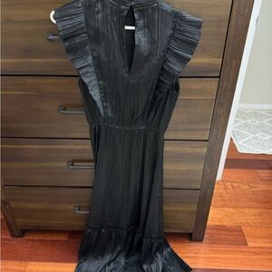 Steve Madden Black Pleated Maxi Dress